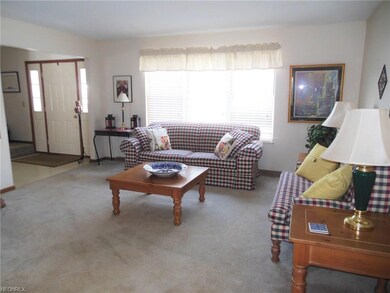 23805 Cooper Turn, Olmsted Falls, OH 44138 - photo 4