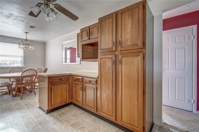 9801 Durango Rd, Henrico, VA 23228 - photo 5