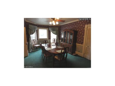Formal dining room