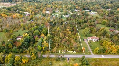 19070 Chillicothe Rd, Chagrin Falls, OH 44023 - photo 3