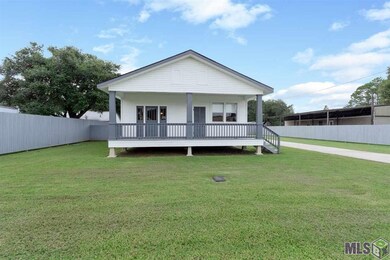 4263 Foret St, Addis, LA 70710 - photo 2