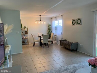 39 15 Garden View Terrace, Hightstown, NJ 08520 - photo 4