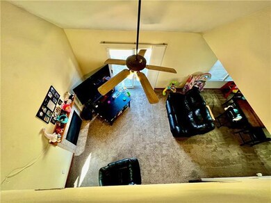 907 N Fieldstone Dr, Lawrence, KS 66049 - photo 7