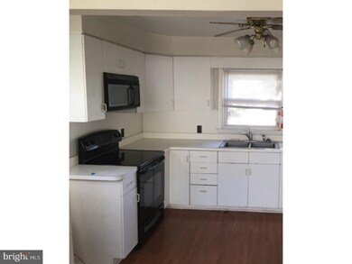 306 E Clayton Ave, Clayton, NJ 08312 - photo 6