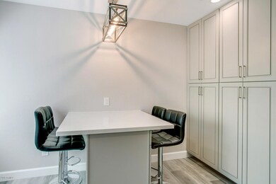 12_7759_E_Oakshore_Dr__012_mls