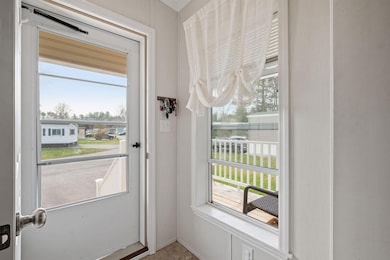 10 N Emperor Dr, Concord, NH 03303 - photo 7