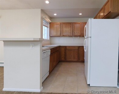 4611 Cottage Ln, Cheyenne, WY 82001 - photo 6