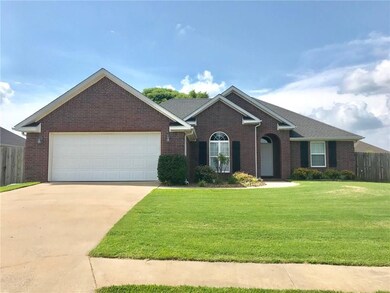 706 Grant Ave, Prairie Grove, AR 72753 - photo 3