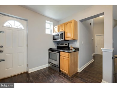 1605 N Bouvier St, Philadelphia, PA 19121 - photo 6