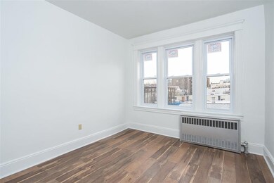 120 Dekalb Ave unit 5, Jersey City, NJ 07306 - photo 3