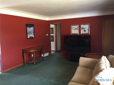 2502 Melva Ct, Toledo, OH 43611 - photo 7