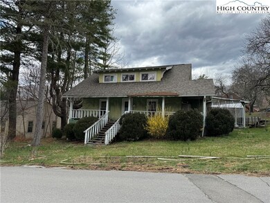 237 Pine St, Boone, NC 28607 - photo 2
