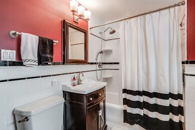 203 N Berteau Ave, Elmhurst, IL 60126 - photo 4