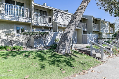 1105 W Cypress Ave unit D, Lompoc, CA 93436 - photo 3