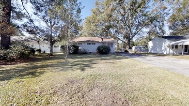 609 Elm St, Jacksonville, NC 28540 - photo 3