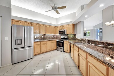 9803 Boca Gardens Cir N unit D, Boca Raton, FL 33496 - photo 3