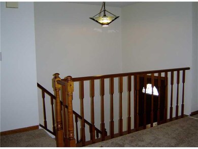 Entry/Foyer.