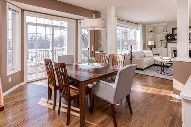 5 Informal Dining
