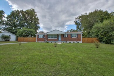 4003 Glenrose Dr, Columbia, TN 38401 - photo 5