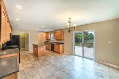 12666 Rams Ct, Fishers, IN 46037 - photo 5