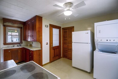 Unit B - 1 Bedroom