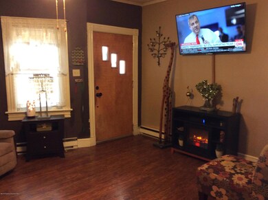 804 Moosic St, Scranton, PA 18505 - photo 3