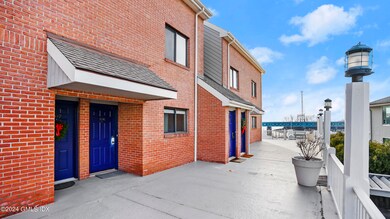 11 River Rd unit 106, Cos Cob, CT 06807 - photo 2