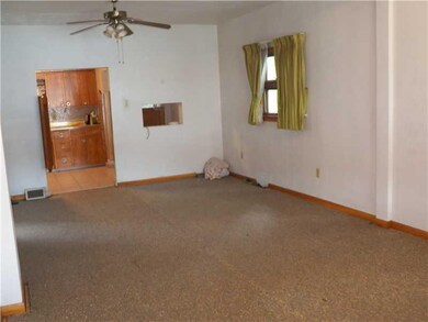 Dining Room. Nice Size Dining Room leads to the Ki