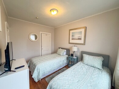 169 Kent St unit 3, Brookline, MA 02446 - photo 6