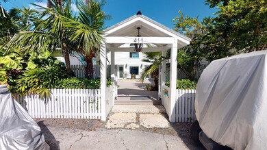 411-Louisa-Street-Old-Town-Key-West-1004