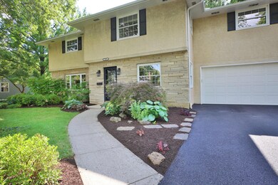 2685-Westmont-03a
