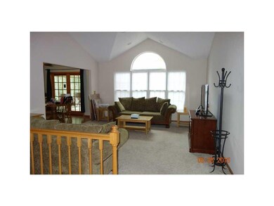 Living Room-L1. Vaulted Ceilings and nice windows