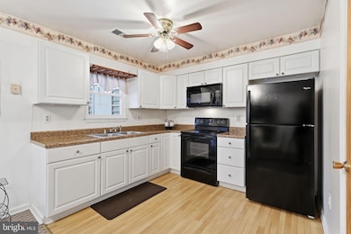 8565 Pellam Ct, Marshall, VA 20115 - photo 5