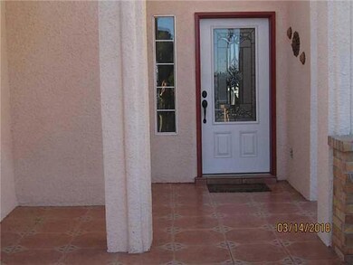 13921 Roslyn Dr, Horizon City, TX 79928 - photo 3