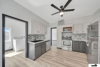 210 E 2nd St, Hickman, NE 68372 - photo 2