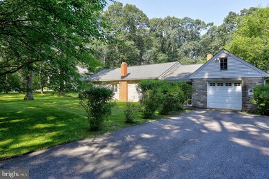 13914 Crest Hill Ln, Silver Spring, MD 20905 - photo 4