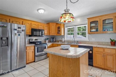 Large Kitchen with Island.
