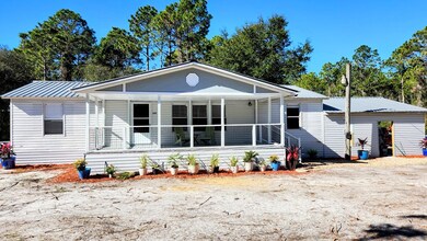 309 N West 12th St, Carrabelle, FL 32322 - photo 3