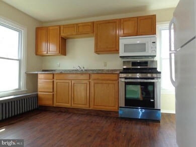 223 Delaware St, Woodbury, NJ 08096 - photo 4