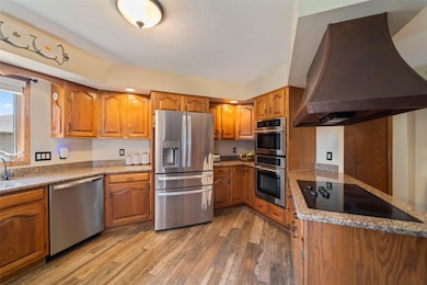 1650 W 28th St N, Newton, IA 50208 - photo 7