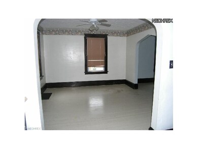 dining room in main home