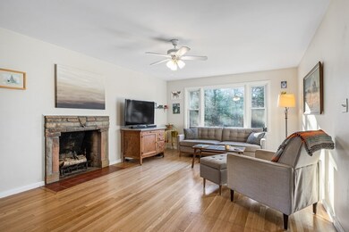 135 Summer St, Medway, MA 02053 - photo 7