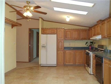 Kitchen. oversized Kitchen with an abundance of ca