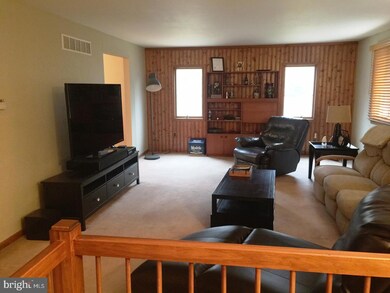 414 Fountain Ave, Burlington, NJ 08016 - photo 2