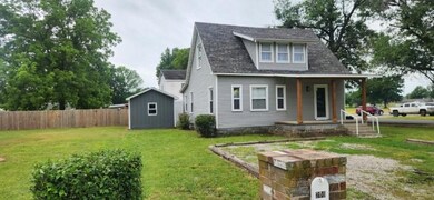 200 E Country Rd, Columbus, KS 66725 - photo 2