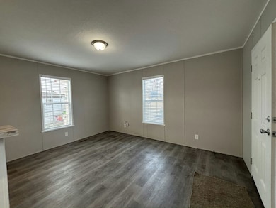 24714 N Morgan Ct unit 37, Harrison Township, MI 48045 - photo 3