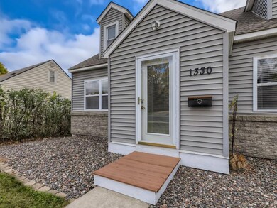 1330 4th Ave South Anoka MN - MLS Sized - 001 - 03 Exterior Front Entry.jpg