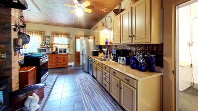 39 Hoffecker Hill Rd, West Burke, VT 05871 - photo 6