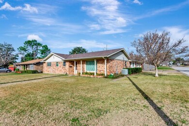 1100 Black St, Hurst, TX 76053 - photo 2