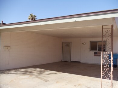 LARGE CARPORT